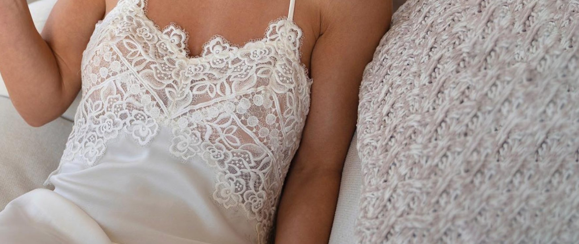 RYA-Chemise-Lace