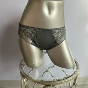 Antinea Fashion Guipure Thong