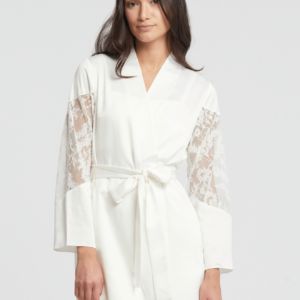 Rya Eleanor Cover Up